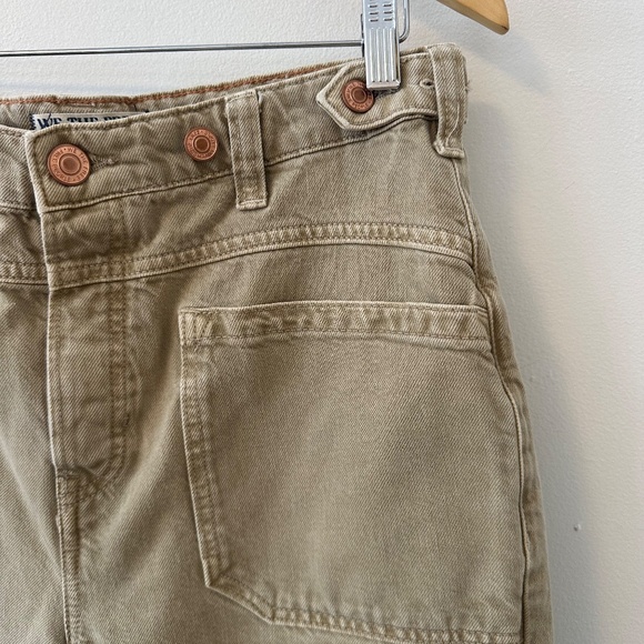 We The Free Tan Patch Pocket Wide Leg Jeans | Size 29 - Picture 3 of 10